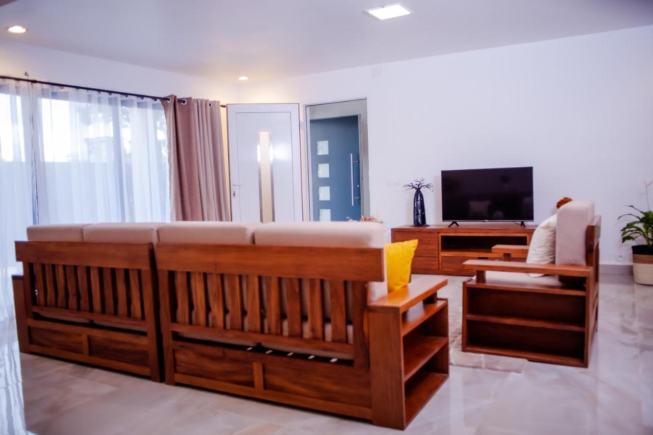 Ampifitia Guest House Antananarivo Exterior foto